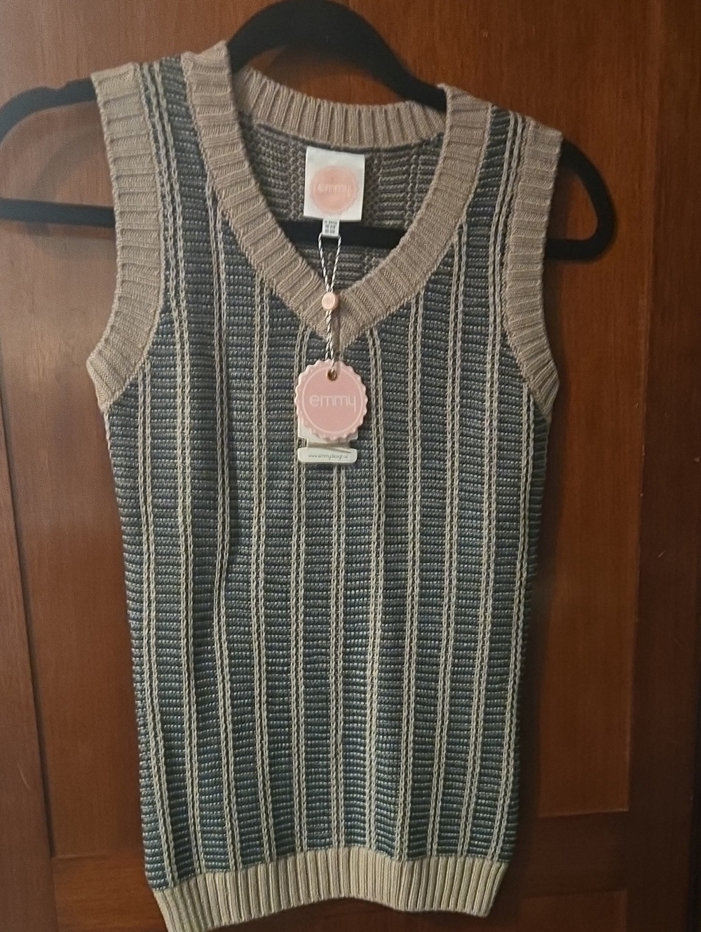 NWT Emmy Design Blue Best Sweater S